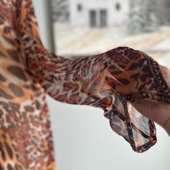 Kaftan-Tunic - Animal Print with Sequence in Gold - Picture 7 of 8